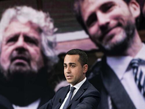 Grillini alla resa dei conti. Il comitato M5s si ribella a Casaleggio: non può parlare sul blog