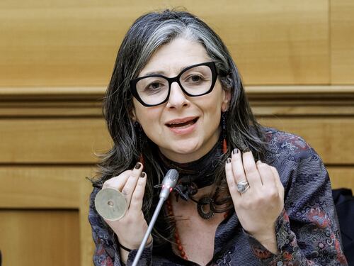 Albanese nei guai, la Francia ne chiede la testa all’Onu: “Dichiarazioni oltraggiose e inaccettabili”