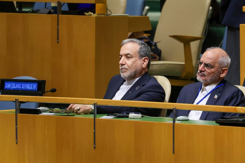Medio Oriente, l’Iran scende a patti: “Proposto agli Usa piano per la tregua”