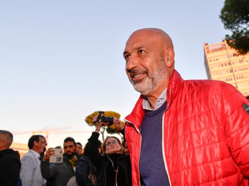Pirozzi torna a scuola, da domani matricola all'università