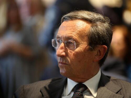 Corallo torna in Italia, Fini ora trema