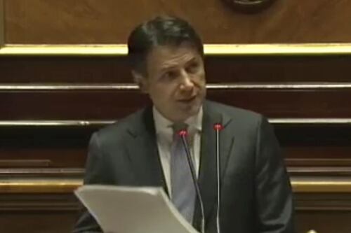 Conte: Savoini era al seguito di Salvini. Protesta M5S