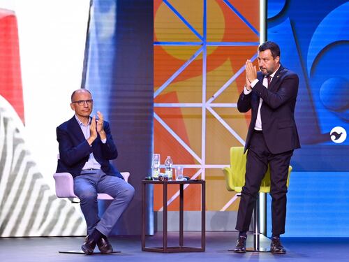 La Lega massacra Enrico Letta: “Tradisce gli italiani e fa il male del Paese”