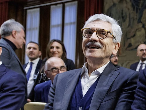 Massimo D'Alema e compagni, un sabato da comunisti a Firenze
