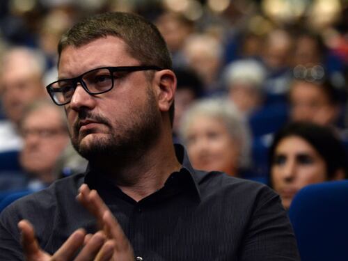 Le maiuscole dell'onorevole Migliore. La sparata su Twitter del renziano