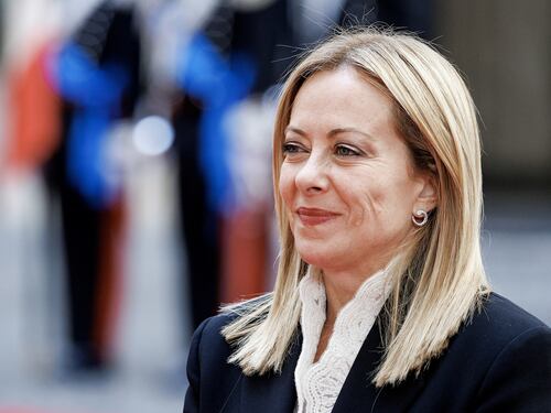 Meloni da record: terzo governo più longevo. Supera anche Craxi, più di lei solo Berlusconi