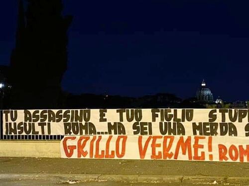 Romani nelle fogne? I tifosi la prendono malissimo. E umiliano Grillo