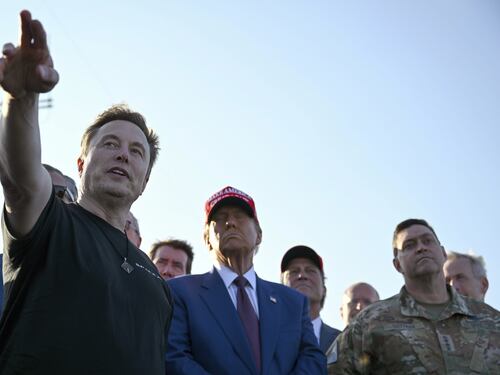 Germania, “ultimo barlume di speranza”. Musk non fa passi indietro sull’Afd e scattano le dimissioni