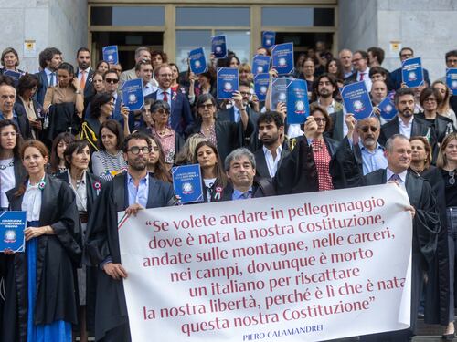 Anm, vip e leader della sinistra testimonial strapagati. La propaganda contro il governo