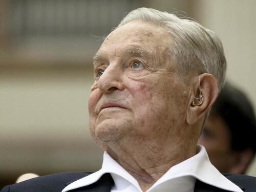 Trump: c'è Soros dietro il procuratore Bragg. Il Nyt tira fuori le donazioni