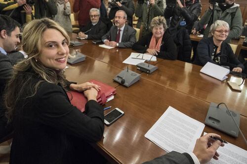 Manovra, più soldi agli statali (85 euro) e ai presidi (440 euro)
