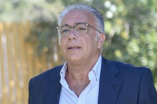 Lite tra M5s, e il consigliere morde sul naso il minisindaco