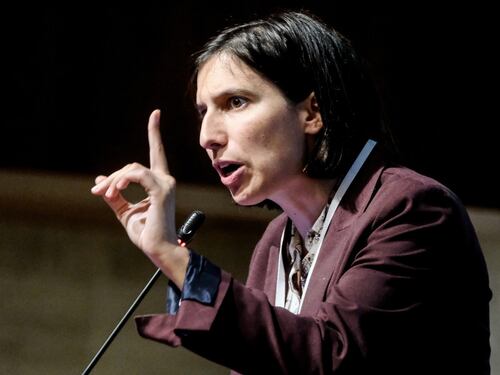 Elly Schlein, il vero piano per nuove tasse: "La patrimoniale si può fare"
