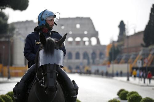 Aumenti alla polizia, il danno e la beffa