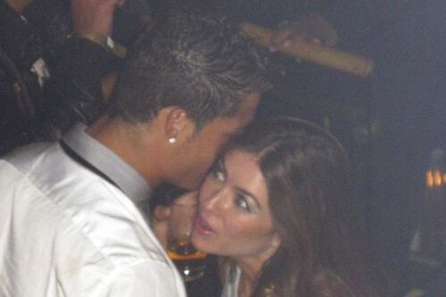Un'altra donna accusa Cristiano Ronaldo. Il legale: voglio parlare con tutte le sue ex