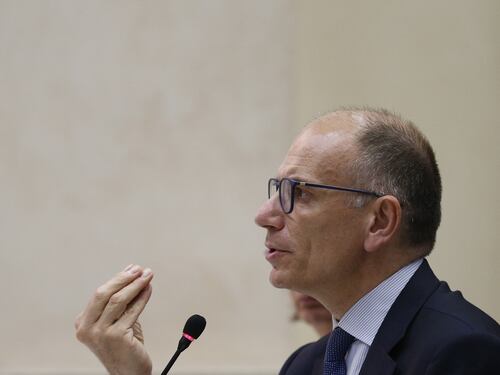 Elezioni politiche 2022, “numeri drammatici”. Il sondaggio interno del centrosinistra è traumatico