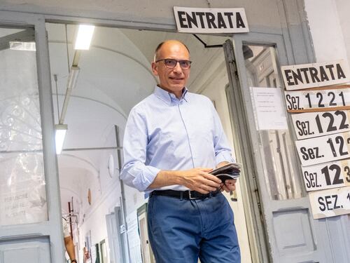 Enrico Letta sotto assedio per l'alleanza col M5S. L’asse rischia grosso: Pd al bivio