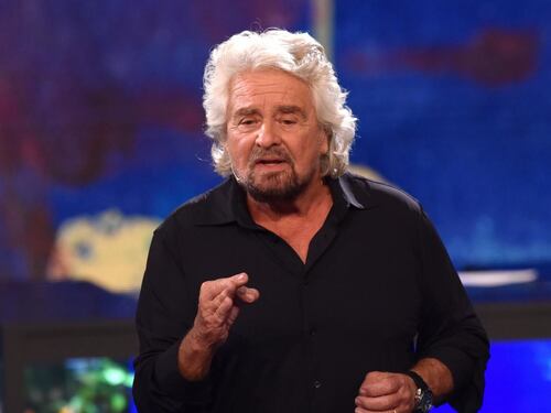 Beppe Grillo, ancora ricoverato o è stato dimesso? È giallo: cosa filtra