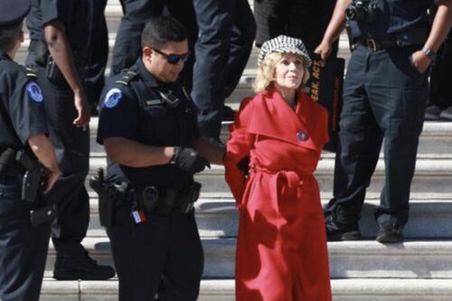 Jane Fonda protesta per il clima. Arrestata a Washington