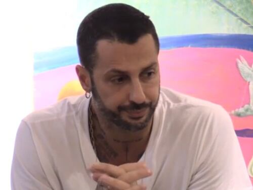 Fabrizio Corona si scusa con Fogli: "Mi sento una m... " Poi attacca la produzione