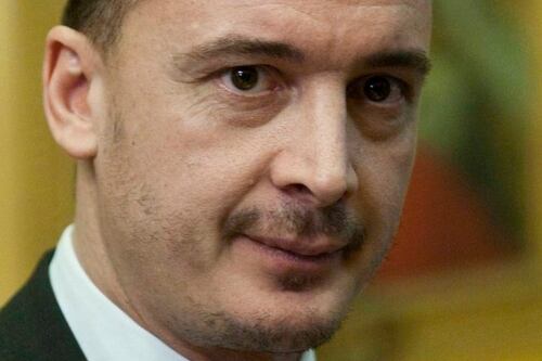 Casalino minaccia i tecnici del Ministero: "Se non trovano i soldi li cacciamo"