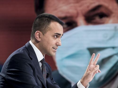 Di Maio prova a spezzare l'asse Conte-Casalino. Appello ai grillini: su Draghi pensiamoci bene...