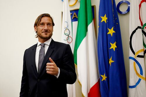 Totti fa lo sponsor di Friedkin per la AS Roma: "Spero arrivi alla Roma. Io? Chissà..."