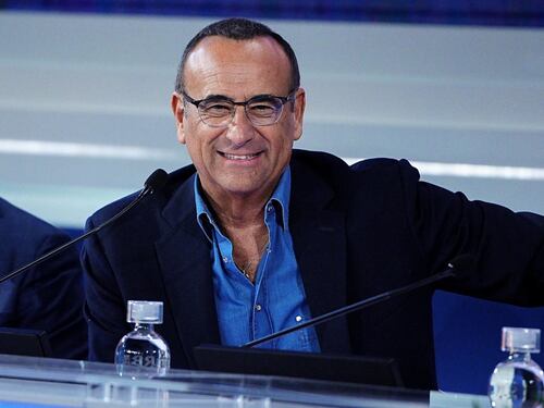Cinque minuti, la profezia di Conti da Vespa: "Sanremo non in Rai? Mai dire mai"