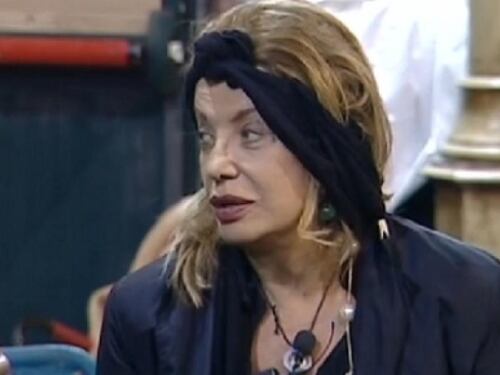 Grande Fratello Vip, Simona Izzo fa a pezzi Cecilia. Lei replica: "Pensa ai tuoi errori"