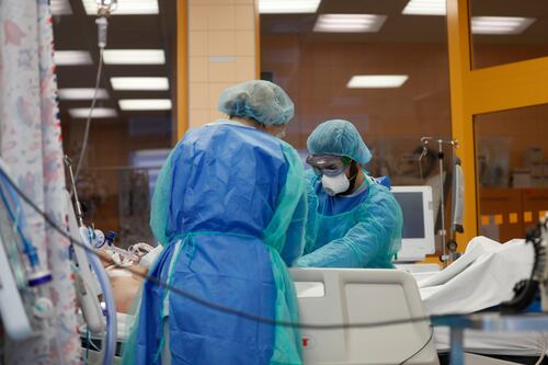 Coronavirus, svelata la fase 2. Prima le aziende poi i cittadini