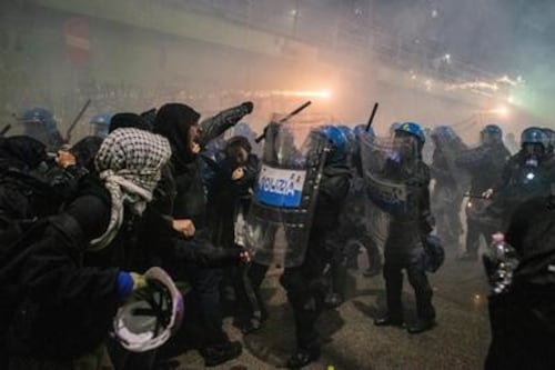 A Milano antagonisti e ProPal contro le Olimpiadi. Sabotaggi a Bologna