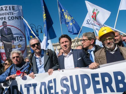 Truffe sui bonus, "questo è il risultato delle intuizioni di Conte"