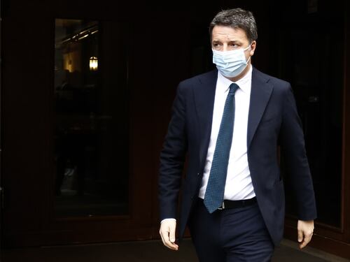 Arabia Saudita, Matteo Renzi ci ricasca: "Bin Salman è un mio amico, chi dice che è il mandante dell’omicidio Kashoggi?"
