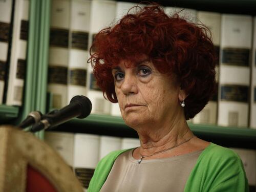 Scuole aperte anche d'estate, il ministro Fedeli annuncia il nuovo piano e scoppia la polemica