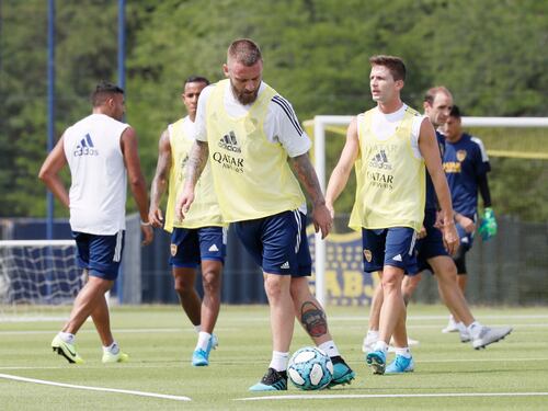 Daniele De Rossi smette con il Boca Juniors. E i tifosi della Roma sognano