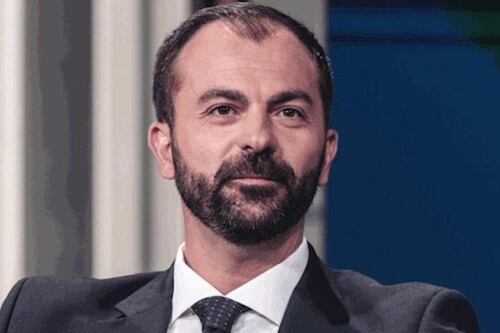 Fioramonti, bomba sull'Eni. Deve smetterla col petrolio