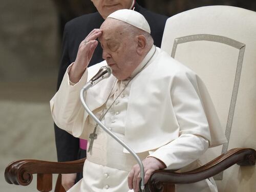Papa Francesco, bollettino anticipato: "Quadro clinico complesso". Cosa si sa