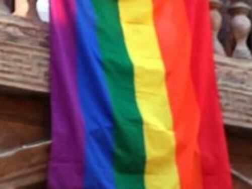 Toscana, scontro sul modulo LGBT a scuola: "Il Pd perde il pelo ma non il vizio"