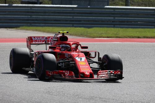 Raikkonen rompe l'incantesimo. Hamilton rinvia la festa mondiale
