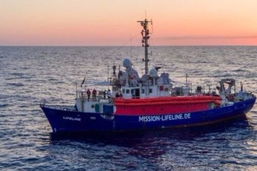 Lifeline a Malta. L'accusa alla Germania: "Blocca l'intesa sui migranti"