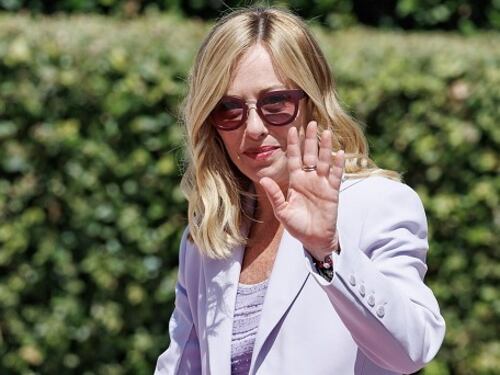 Femminicidi, la strategia di Meloni: "Introduzione reato per combattere piaga"