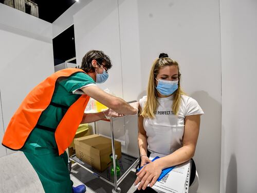 Al via il vaccino per gli under 50 (con patologie) nel Lazio