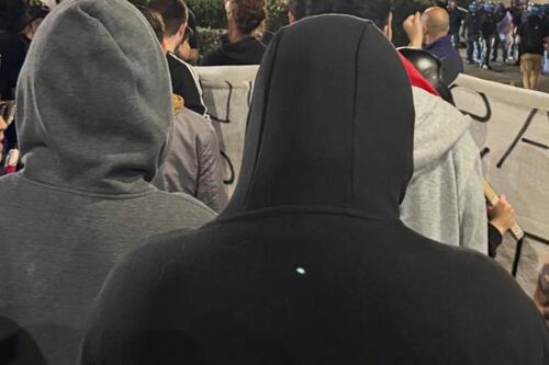Pisa, aggressione rossa a ragazzi di destra: "Bottiglie e spray al peperoncino, miravano al volto"