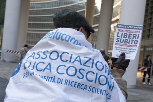 "Libera adesso è libera". Il primo suicidio assistito con comando oculare
