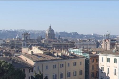 Soffiata della cricca M5s: "Conte prepara una patrimoniale"