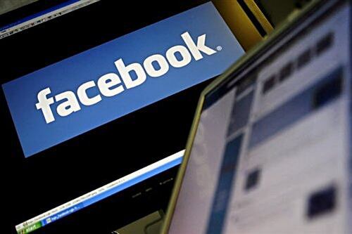 I social al servizio del potere