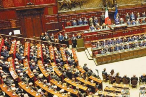 Stipendi dei ministri, il qualunquismo della polemica