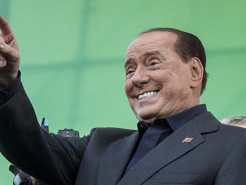 Berlusconi, frattura nel M5S per il ricordo “troppo morbido” di Conte