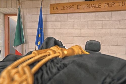 Giustizia, post sessisti: il magistrato “può”. La Cassazione archivia senza spiegazioni