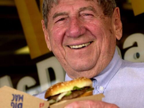 Addio a Jim Delligatti l'inventore del panino più famoso del mondo
